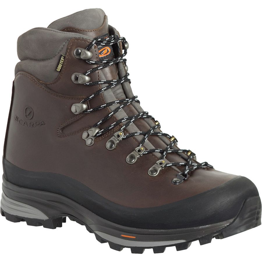 The Best Trekking Boots for your Mount Kilimanjaro Climb