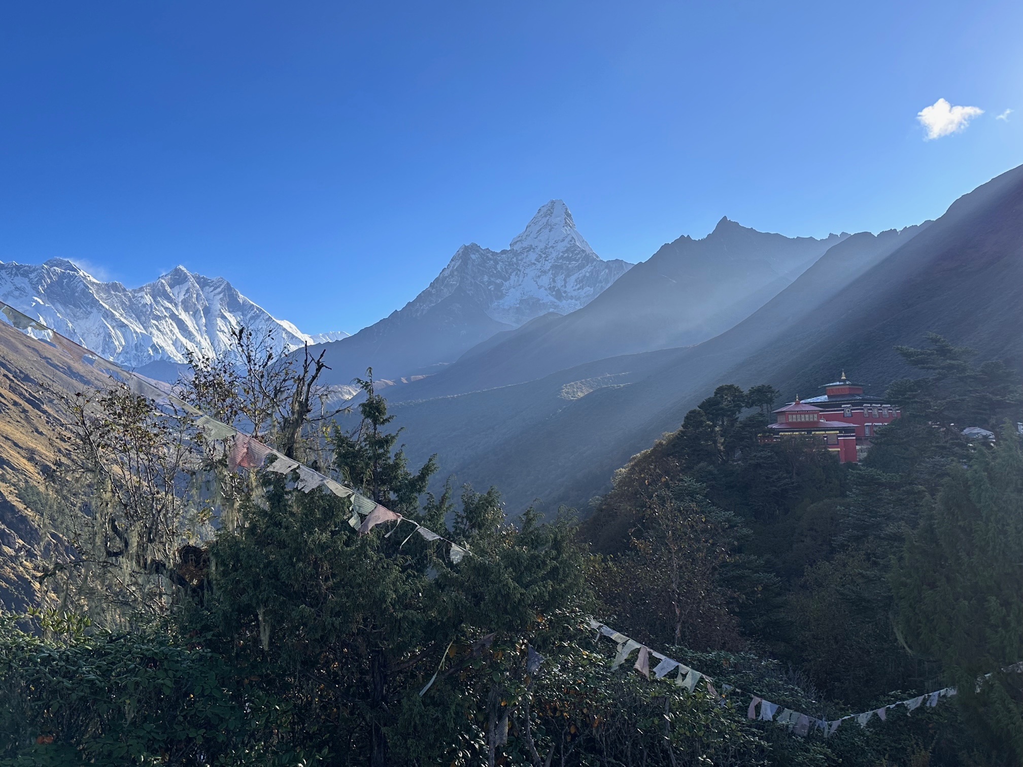 The reasons people are getting sick in the Everest region